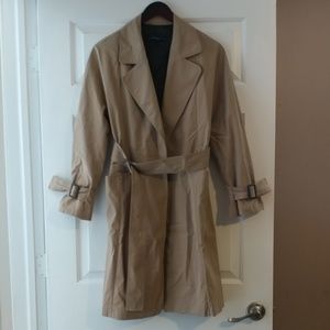 Zara Trenchcoat, size S